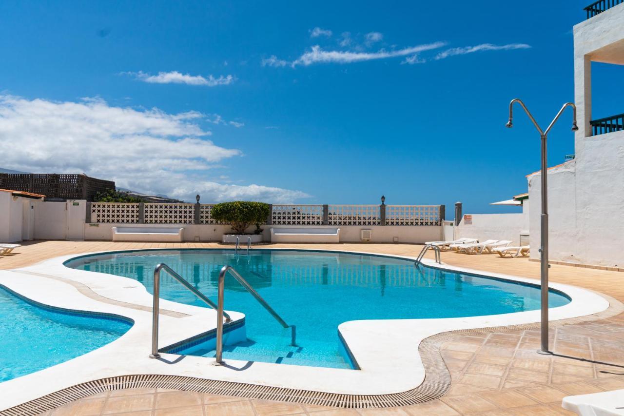 El Varadero Grande Terrasse Ensoleillee Face A La Mer Apartment Puerto de Santiago  Exterior photo